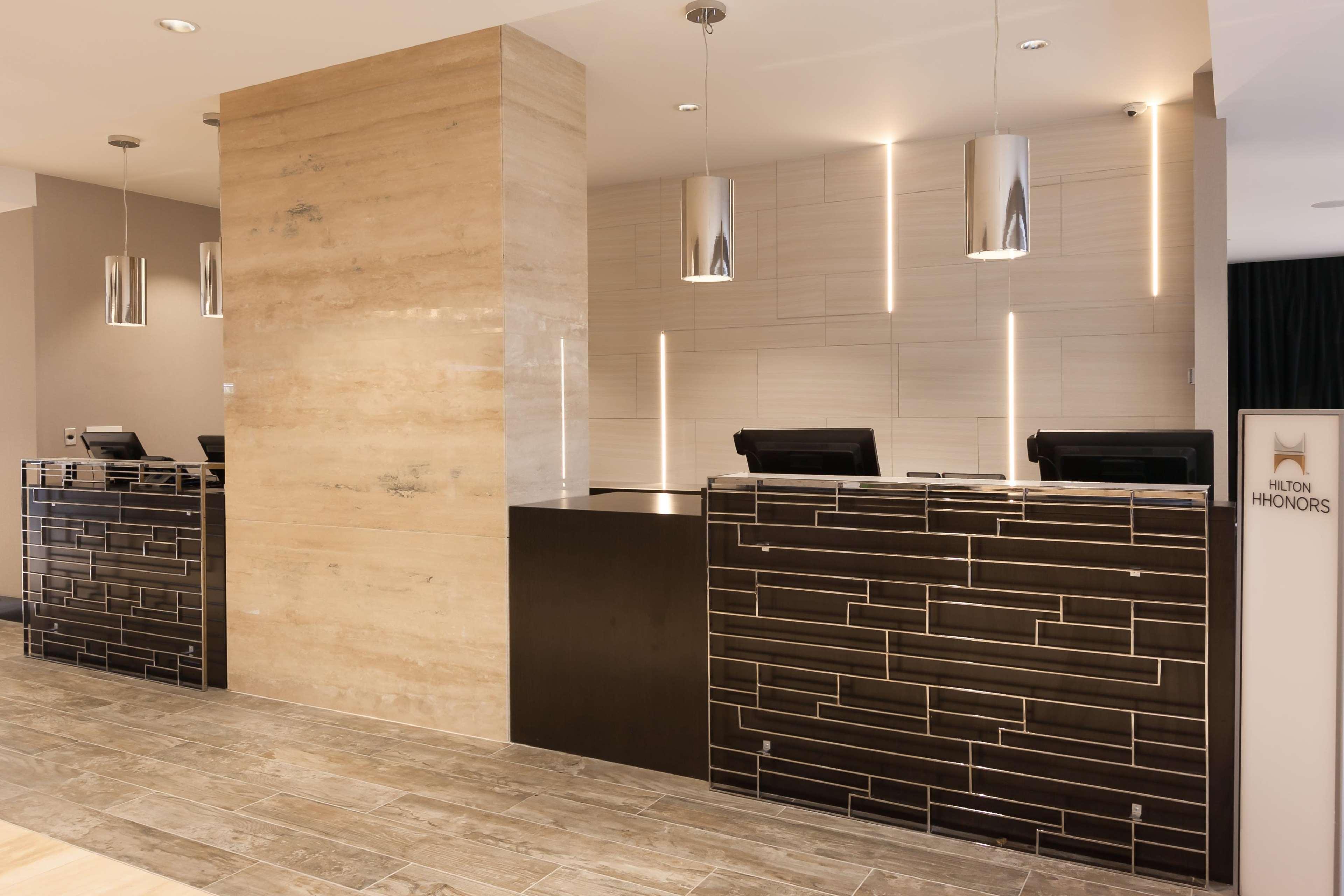 Doubletree By Hilton Hotel & Suites Houston By The Galleria Exterior foto