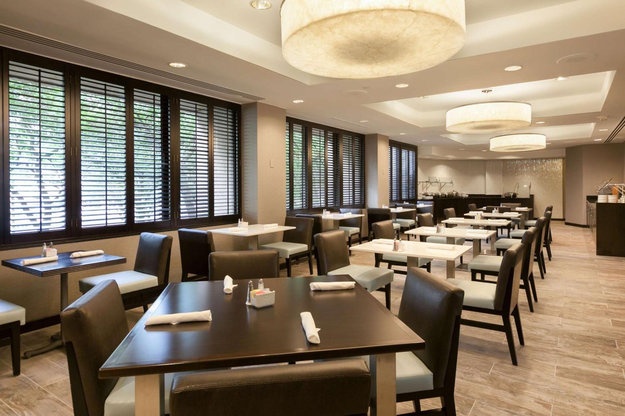 Doubletree By Hilton Hotel & Suites Houston By The Galleria Exterior foto